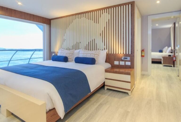 luxury cruise galapagos elite catamaran room