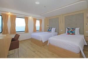 luxury cruise galapagos grand queen beatriz yacht room