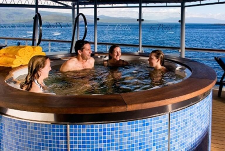 luxury cruise galapagos la pinta yacht pool