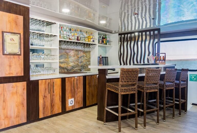 luxury crusies galapagos ecogalaxy catamaran social