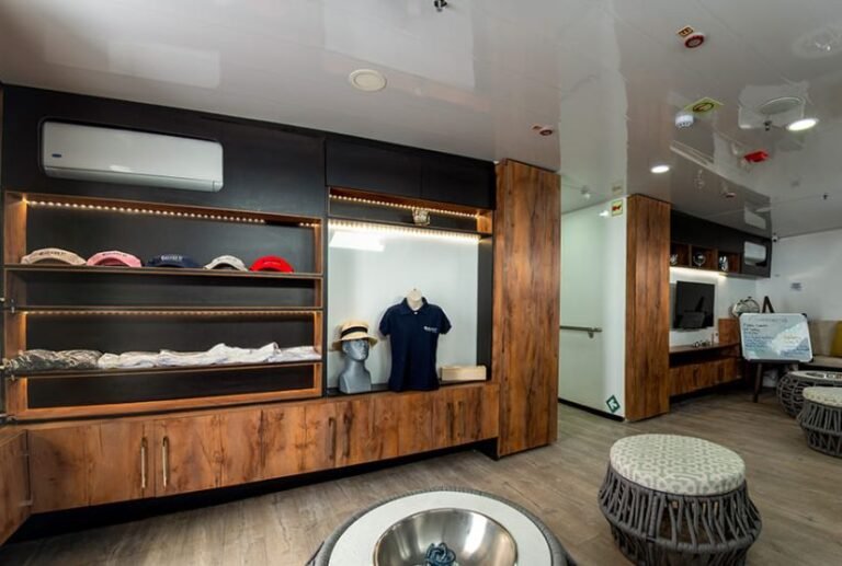 luxury crusies galapagos ecogalaxy catamaran social area